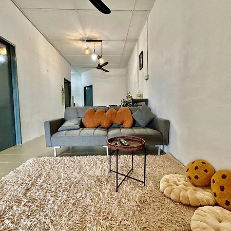 Entire 33 Cozy House • 3 Bedroom @ Alma Bukit Mertajam Exterior photo