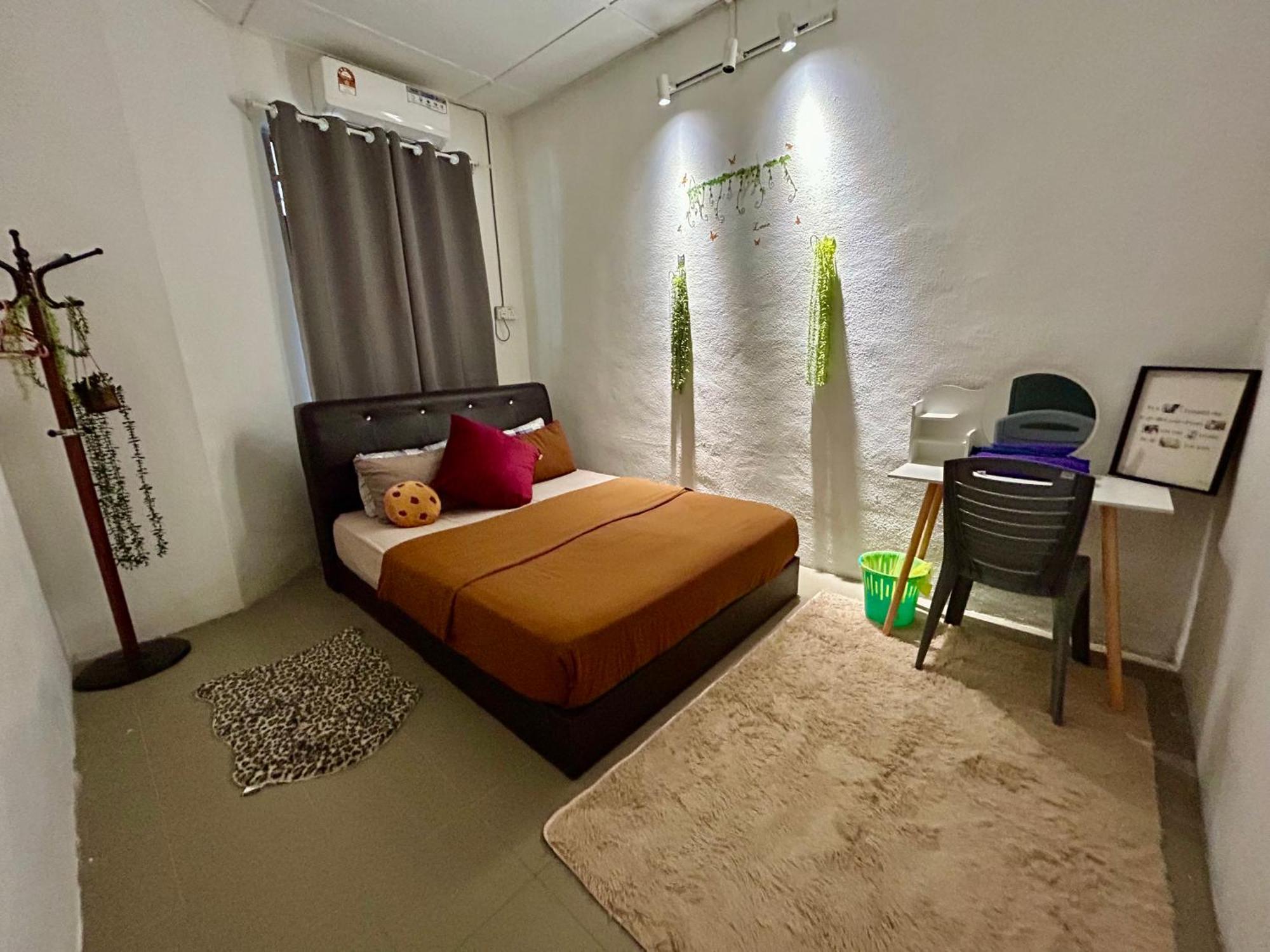 Entire 33 Cozy House • 3 Bedroom @ Alma Bukit Mertajam Exterior photo