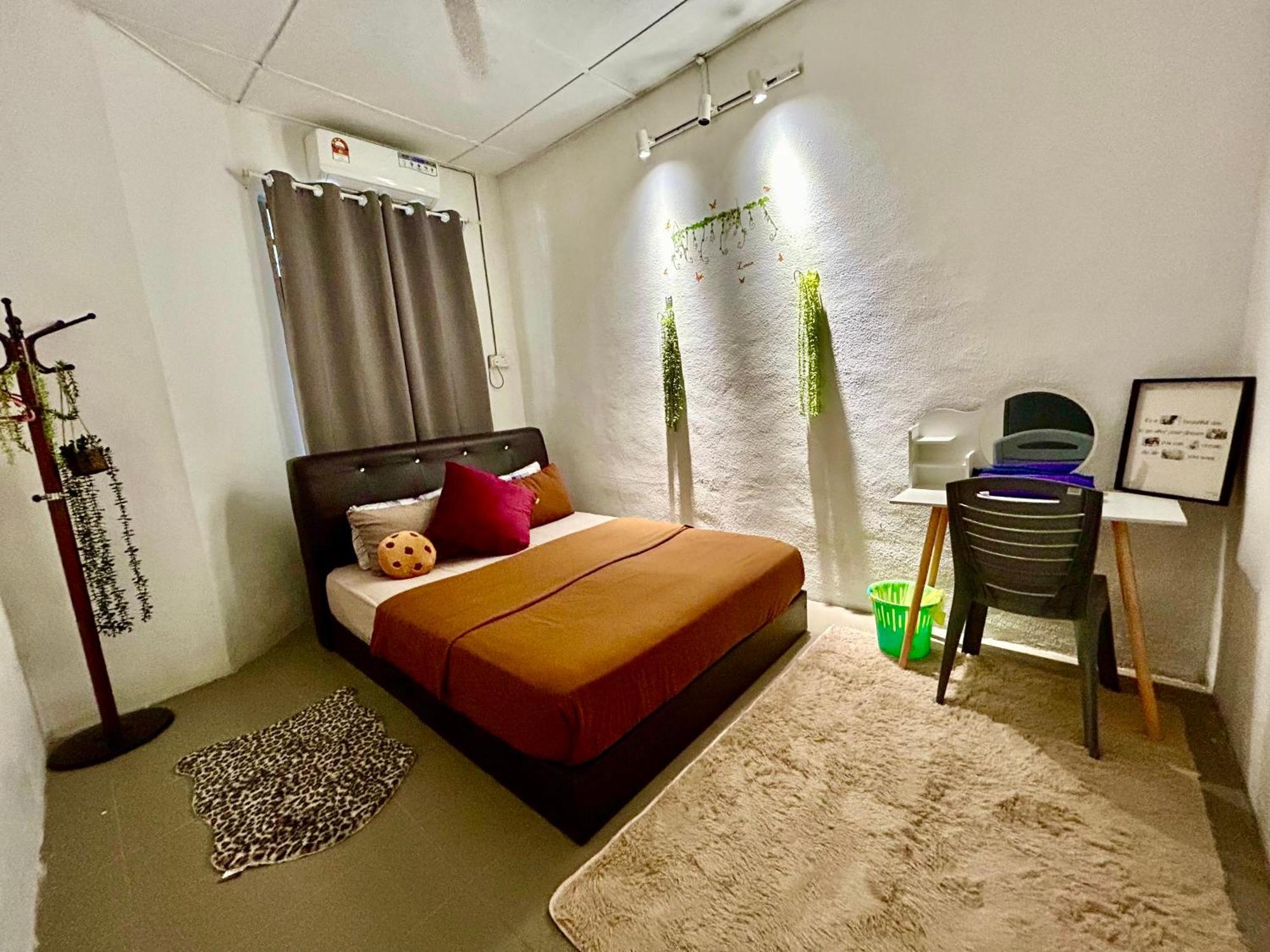 Entire 33 Cozy House • 3 Bedroom @ Alma Bukit Mertajam Exterior photo