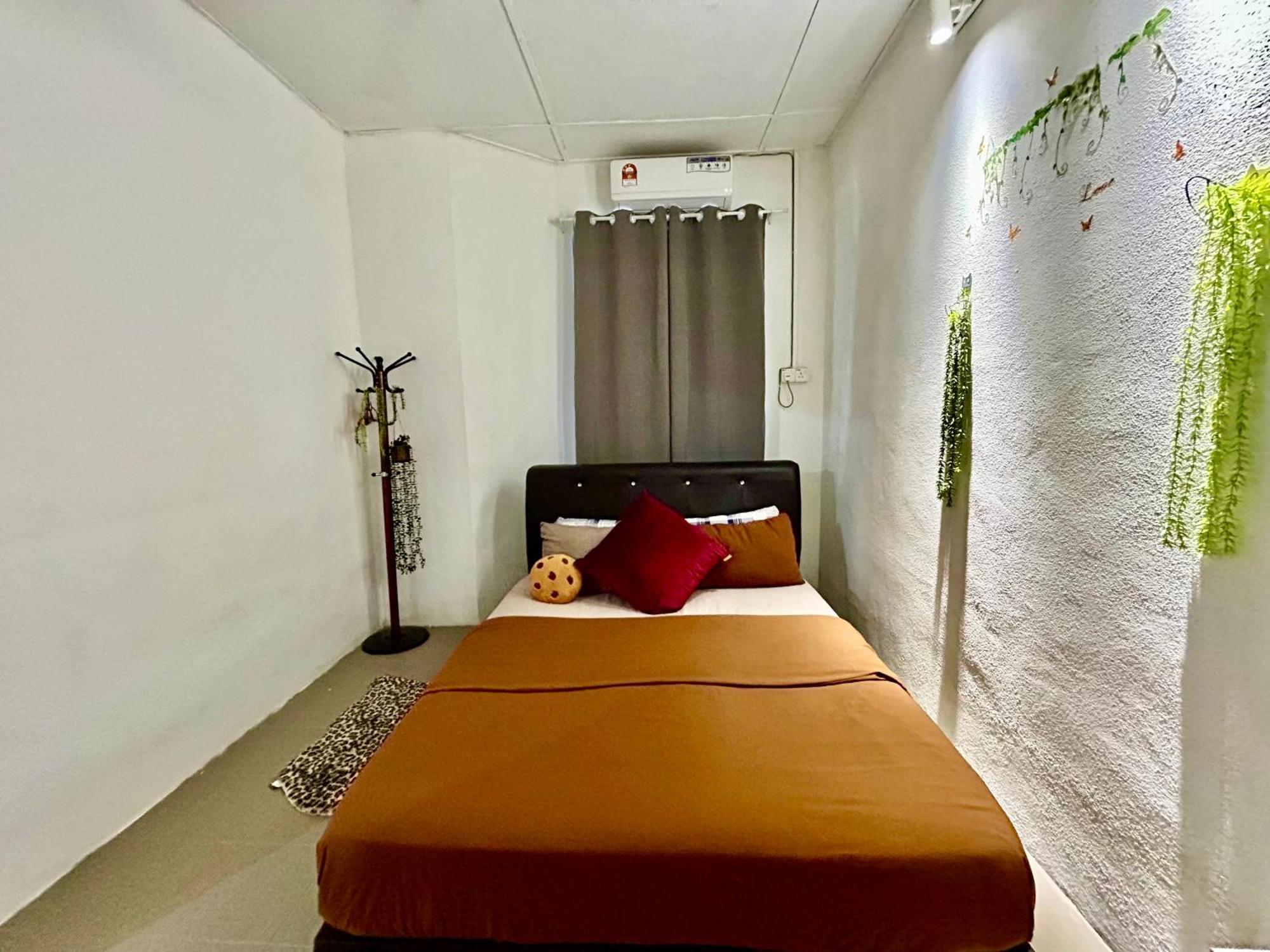 Entire 33 Cozy House • 3 Bedroom @ Alma Bukit Mertajam Exterior photo