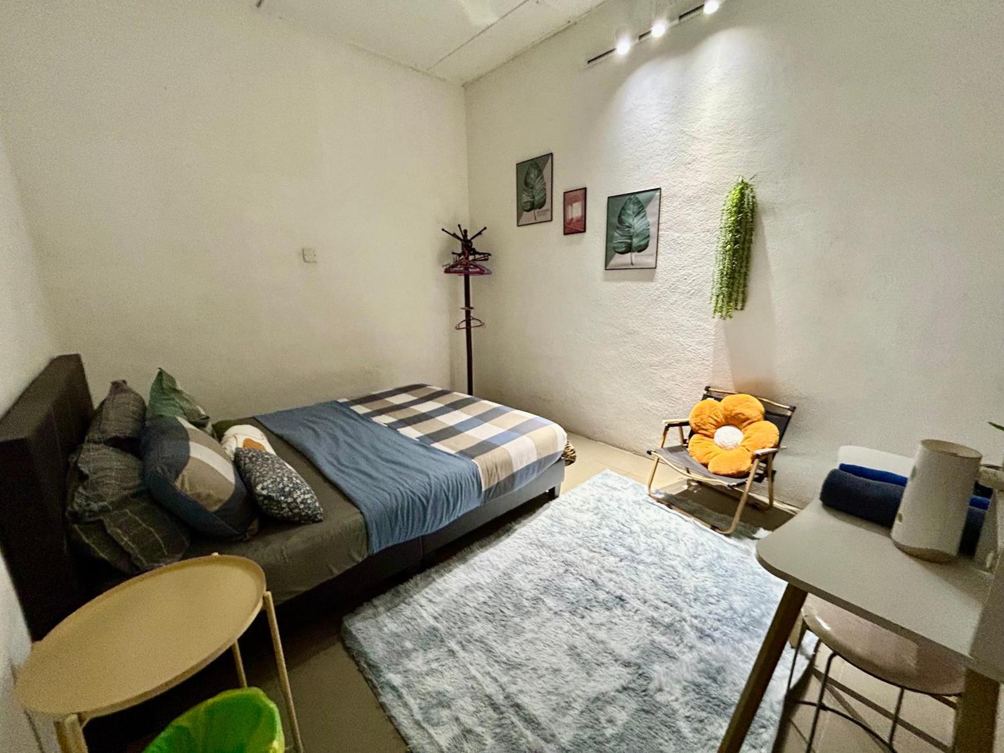 Entire 33 Cozy House • 3 Bedroom @ Alma Bukit Mertajam Exterior photo